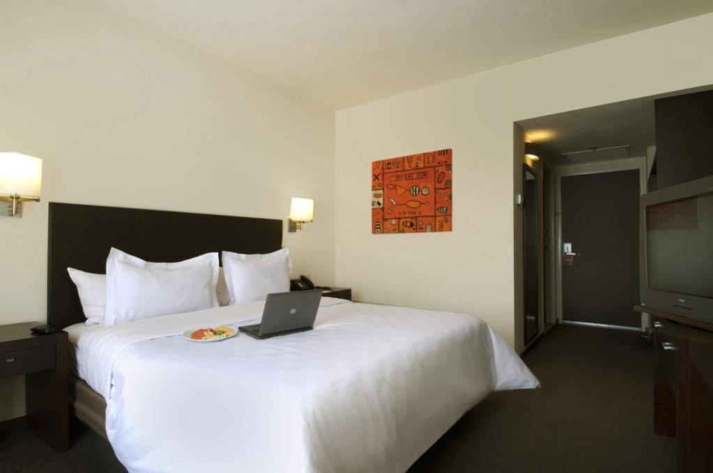 Fiesta Inn Express Ciudad Obregón Eksteriør billede